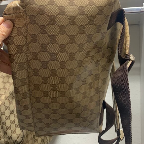 Authentic GG Supreme Monogram Coated Canvas Large Backpack - Tan - Picture 2 of 4